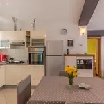 Grgo Apartment *