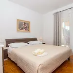 Apartment Grgo *